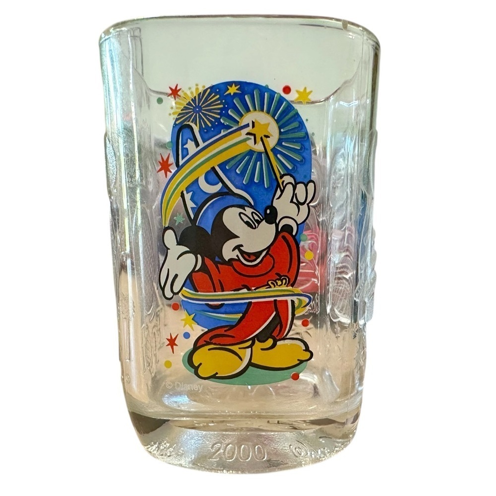 Mickey Mouse Walt Disney World Parks 3D Square Cups 2000 McDonalds Glass​​​​